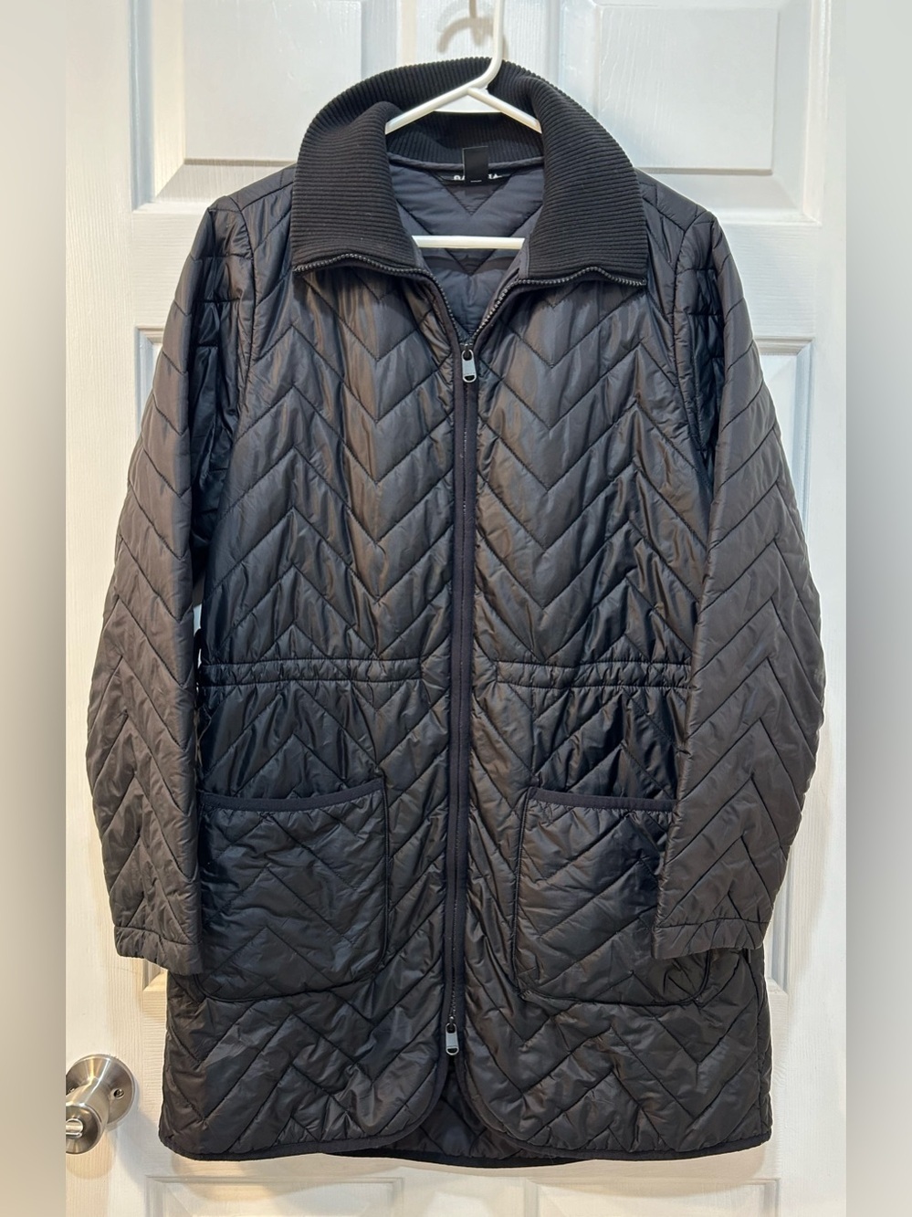 ATHLETA Mendocino Black Quilted Parka Puffer Coat Jacket Women’s Sz M Full Zip